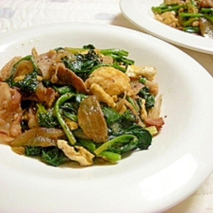 ほうれん草と豚バラ肉の卵の炒め物~バター醤油風味~